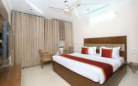 Hotel Jimmy International Chandigarh 3*